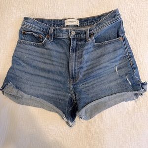 A&F High Rise 4 inch Mom Shorts